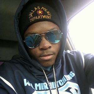 Meet your Posher, Xavier